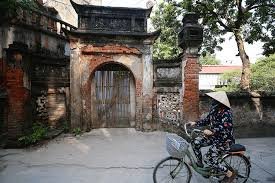 Hanoi Countryside Cycle Trip 1 Day Song Phuong Village